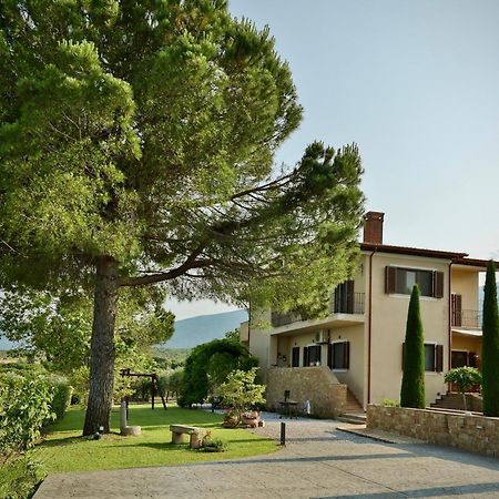 Οlives And Vines All Seasons Villa لِتوخورو المظهر الخارجي الصورة