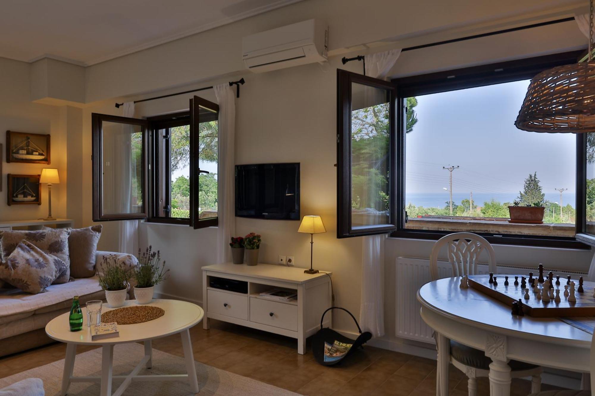 Οlives And Vines All Seasons Villa لِتوخورو المظهر الخارجي الصورة